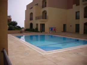 Apartment With Shared Pool